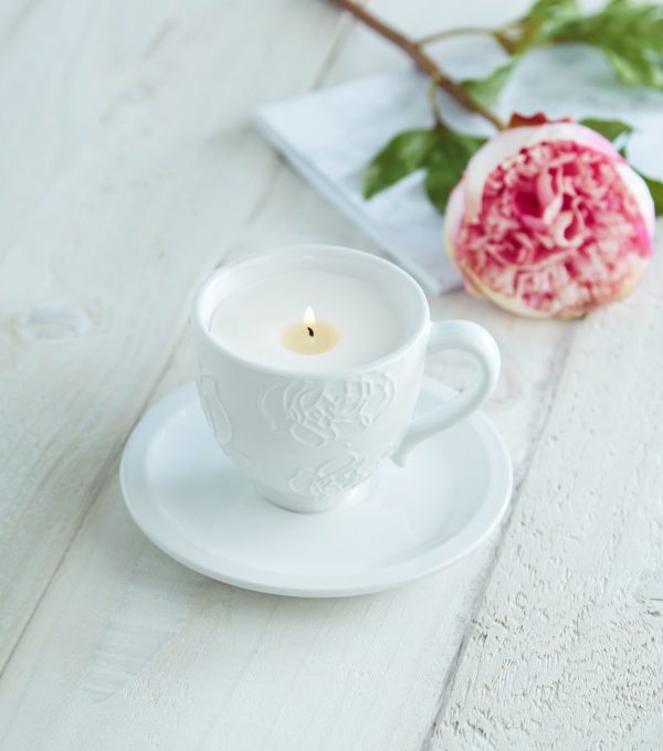 Heart and Home Accessories Tea Cup Style Candle